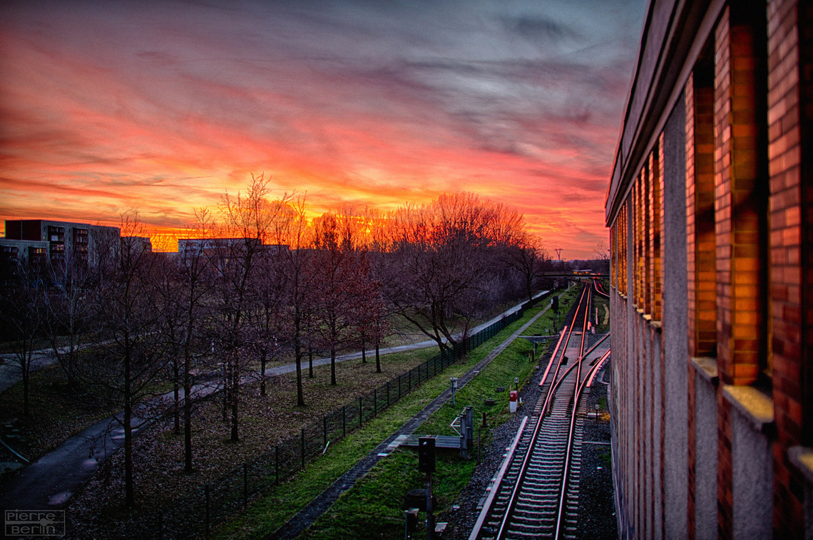 Rail romance in east Berlin